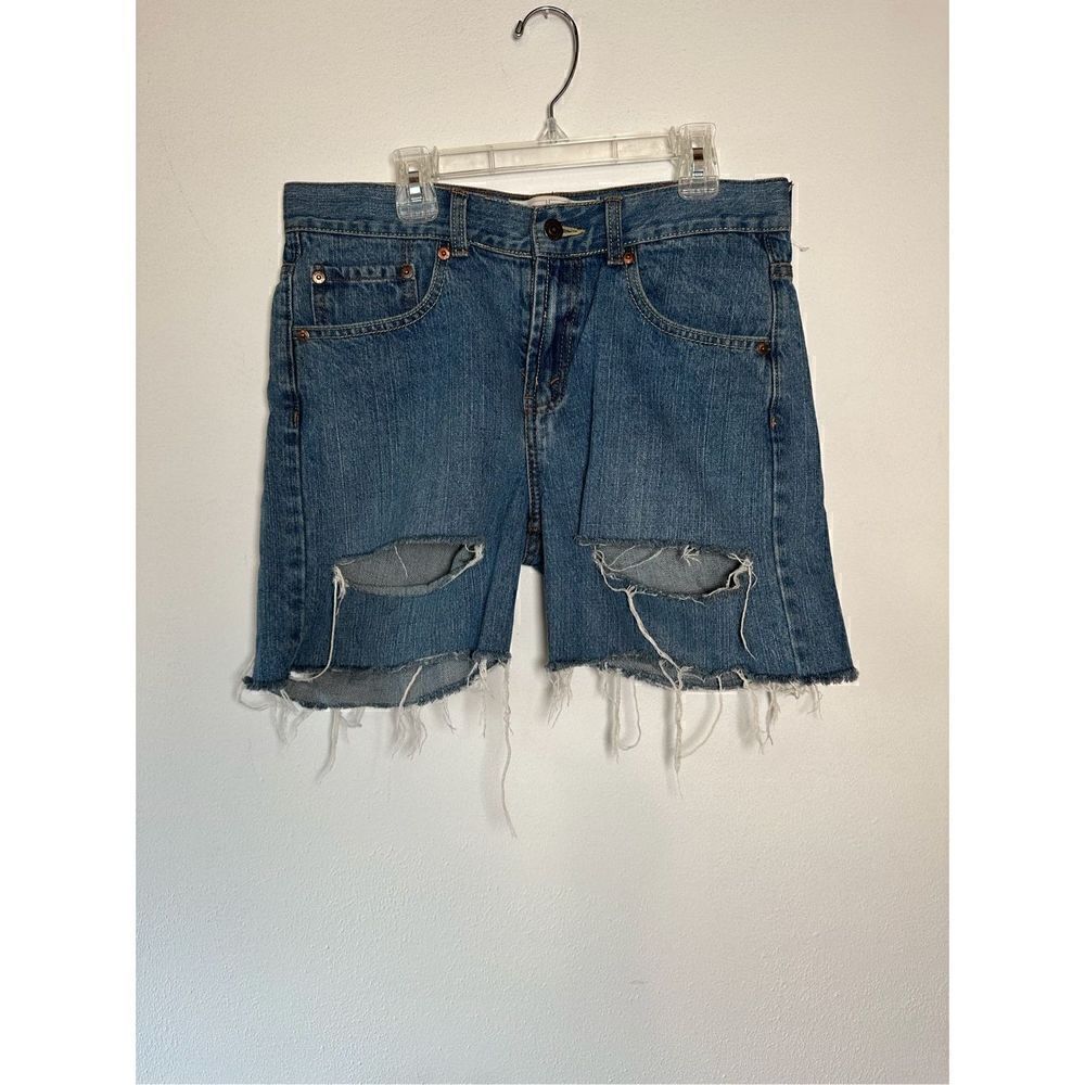 Levi’s 550 relaxed fit distressed shorts size 18 #3-0016
